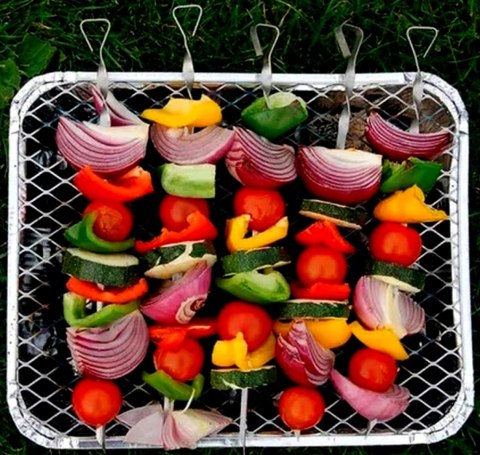 GRILL PIKNIKOWY JEDNORAZOWY 600G 31x24x4,8cm