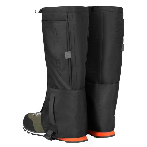 NC17112 STUPTUTY CZARNE NILS CAMP